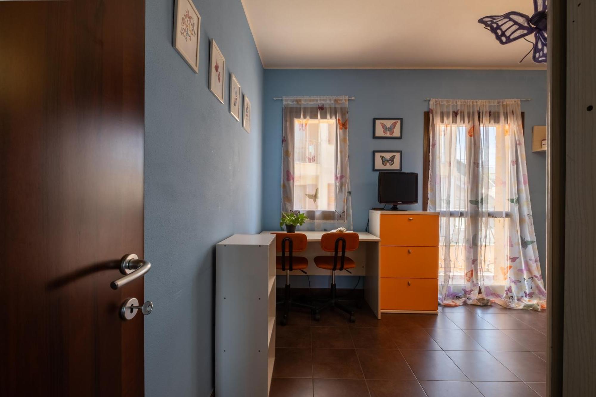 Butterfly Apartment Cagliari - Self Check-In, No Kitchen Exteriör bild