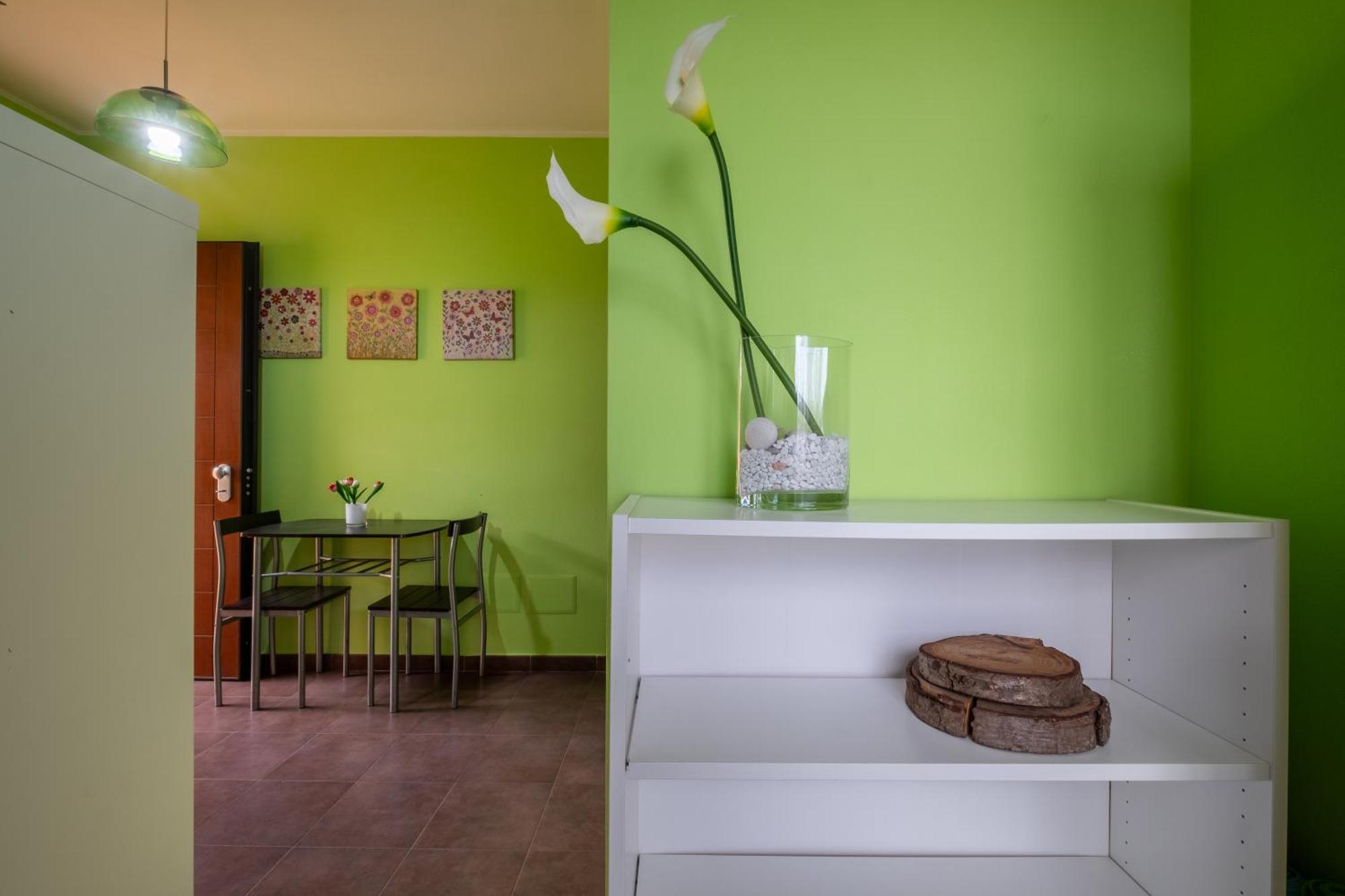 Butterfly Apartment Cagliari - Self Check-In, No Kitchen Exteriör bild